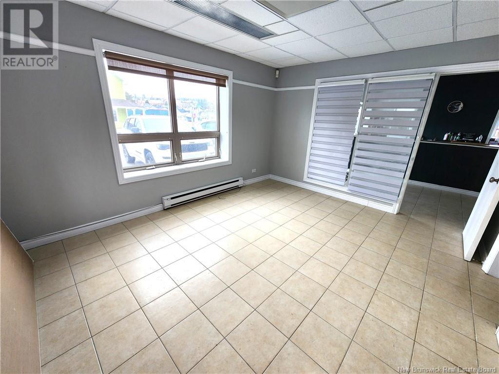 296 Victoria Street, Edmundston, New Brunswick  E3V 2H9 - Photo 17 - NB106854