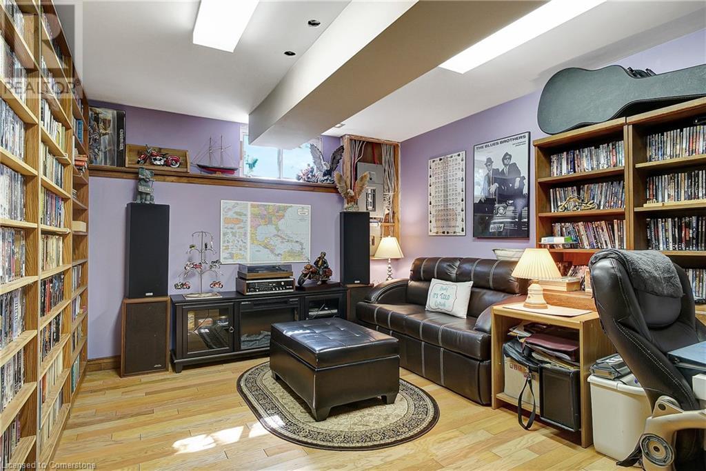 1961 5th Concession Road W, Flamborough, Ontario  N0B 1L0 - Photo 19 - 40646641