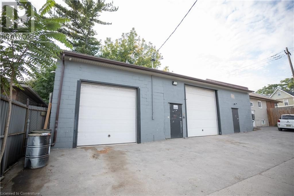 64 Munroe Street, Hamilton, Ontario L8L 3V7 - Photo 2 - 40652755