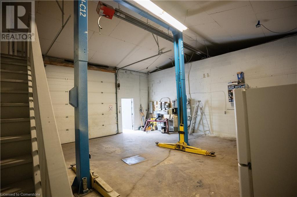 64 Munroe Street, Hamilton, Ontario L8L 3V7 - Photo 4 - 40652755