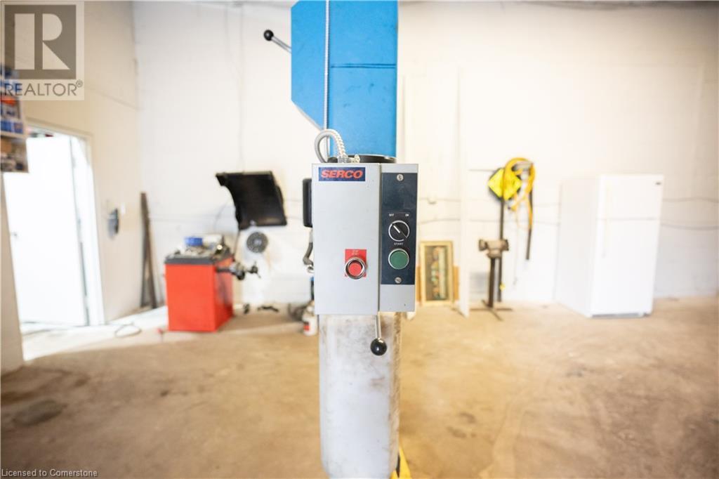 64 Munroe Street, Hamilton, Ontario L8L 3V7 - Photo 7 - 40652755