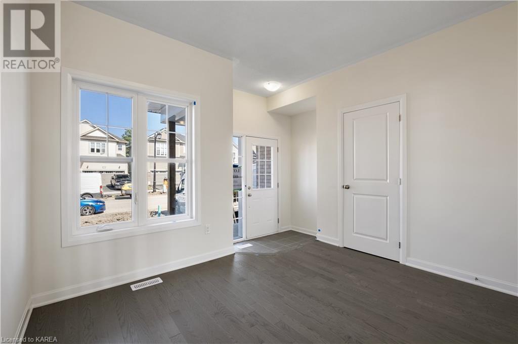 115 Gildersleeve Boulevard, Bath, Ontario  K0H 1G0 - Photo 4 - 40654246