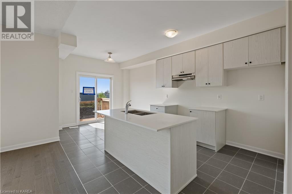 115 Gildersleeve Boulevard, Bath, Ontario  K0H 1G0 - Photo 5 - 40654246