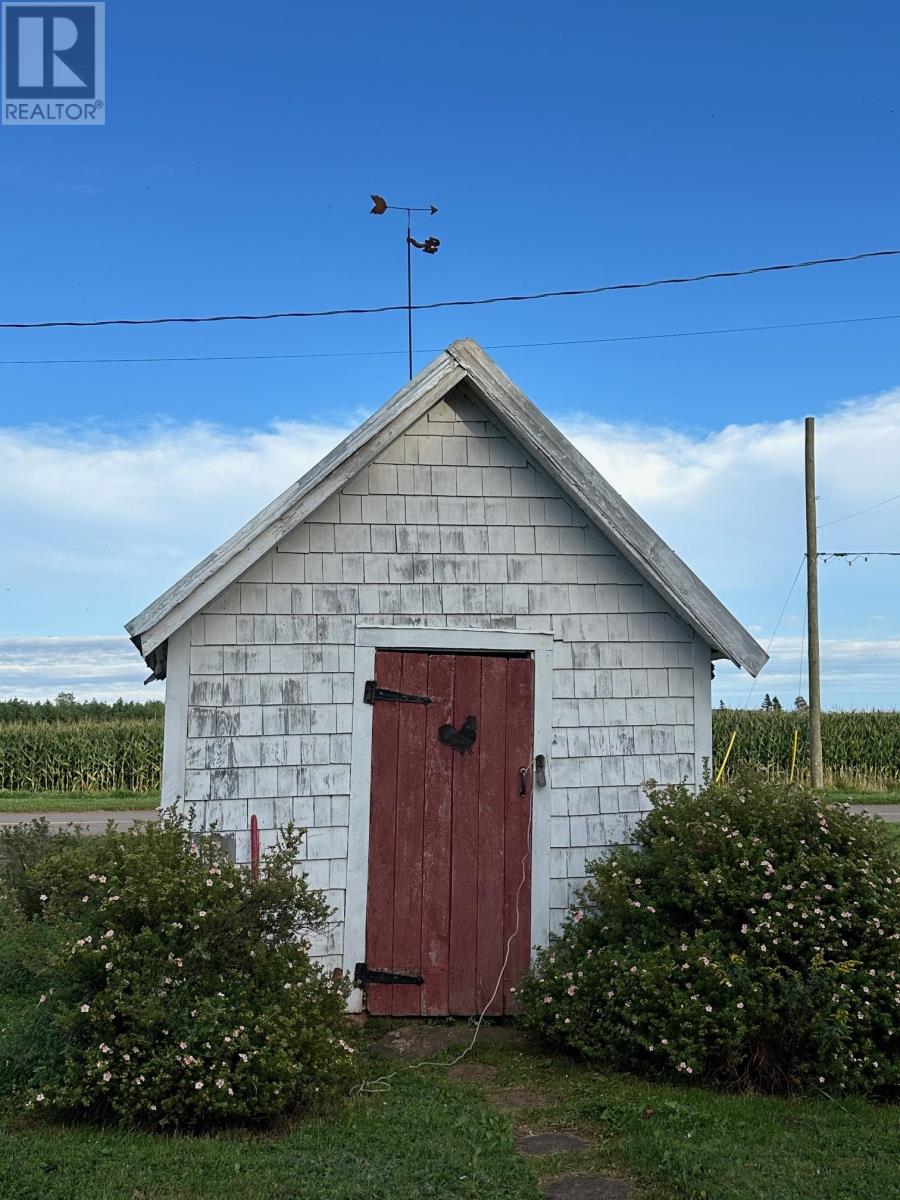 355 Macdonald Road, Crapaud, Prince Edward Island  C0A 1J0 - Photo 23 - 202423346