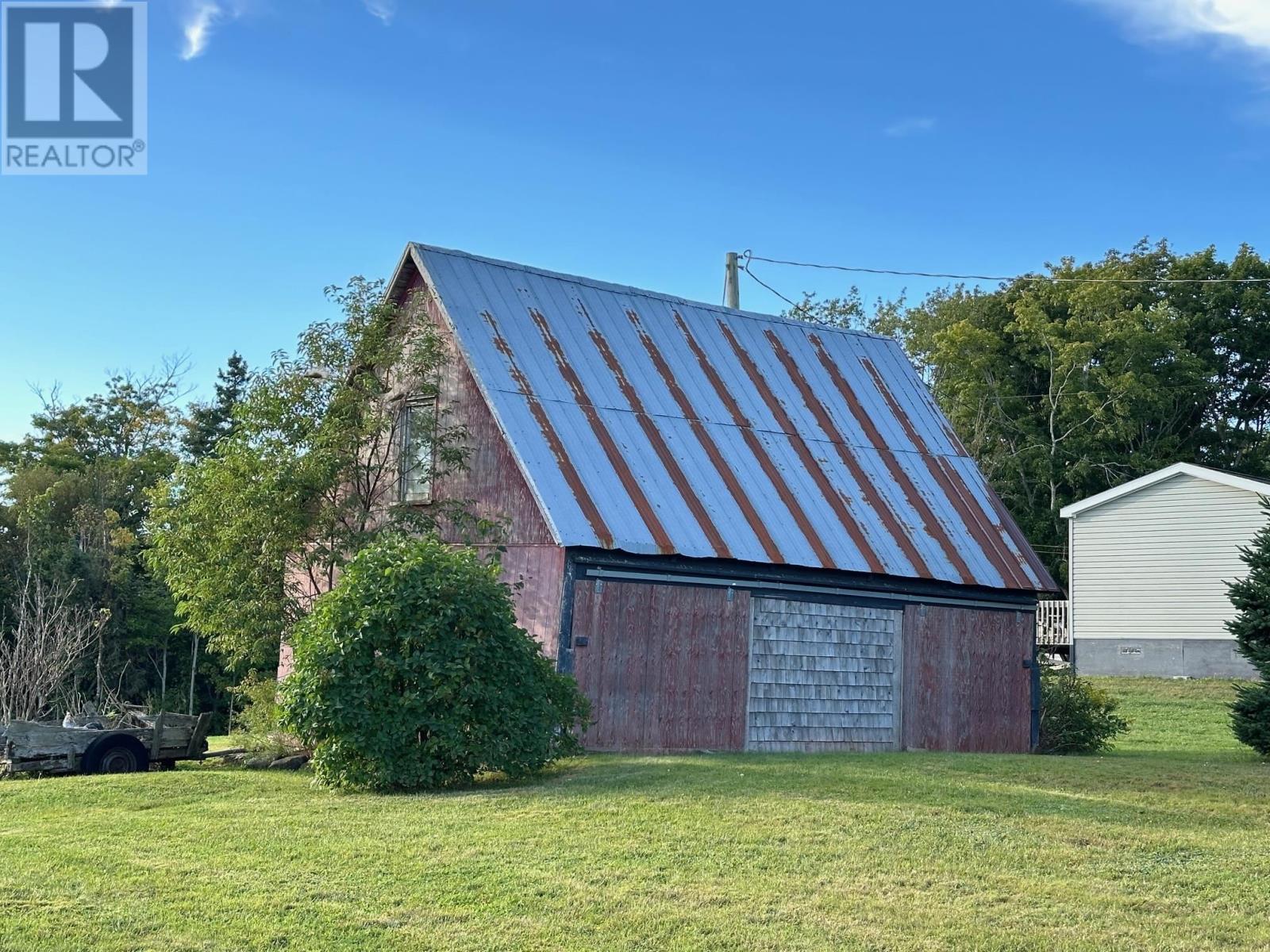 355 Macdonald Road, Crapaud, Prince Edward Island  C0A 1J0 - Photo 24 - 202423346