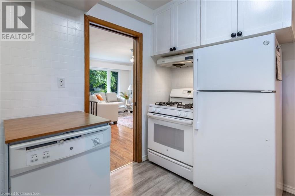 66 Purvis Drive, Hamilton, Ontario  L8S 2S4 - Photo 9 - 40653779