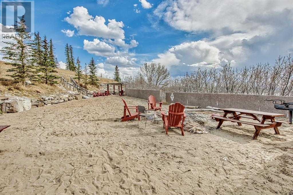 423 Cottageclub Cove, Rural Rocky View County, Alberta  T4C 1B1 - Photo 23 - A2166083