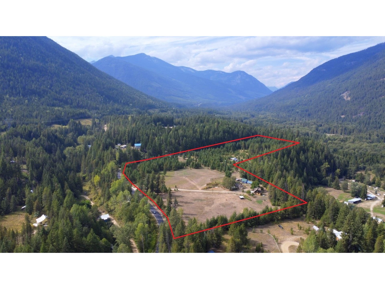 3918 Passmore Upper Road, Passmore, British Columbia  V0G 2J0 - Photo 2 - 2479792