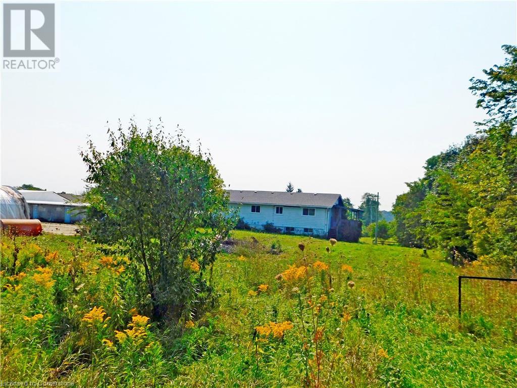 277 Rock Chapel Road Unit# C, Flamborough, Ontario L9H 5E2 - Photo 9 - XH4207101