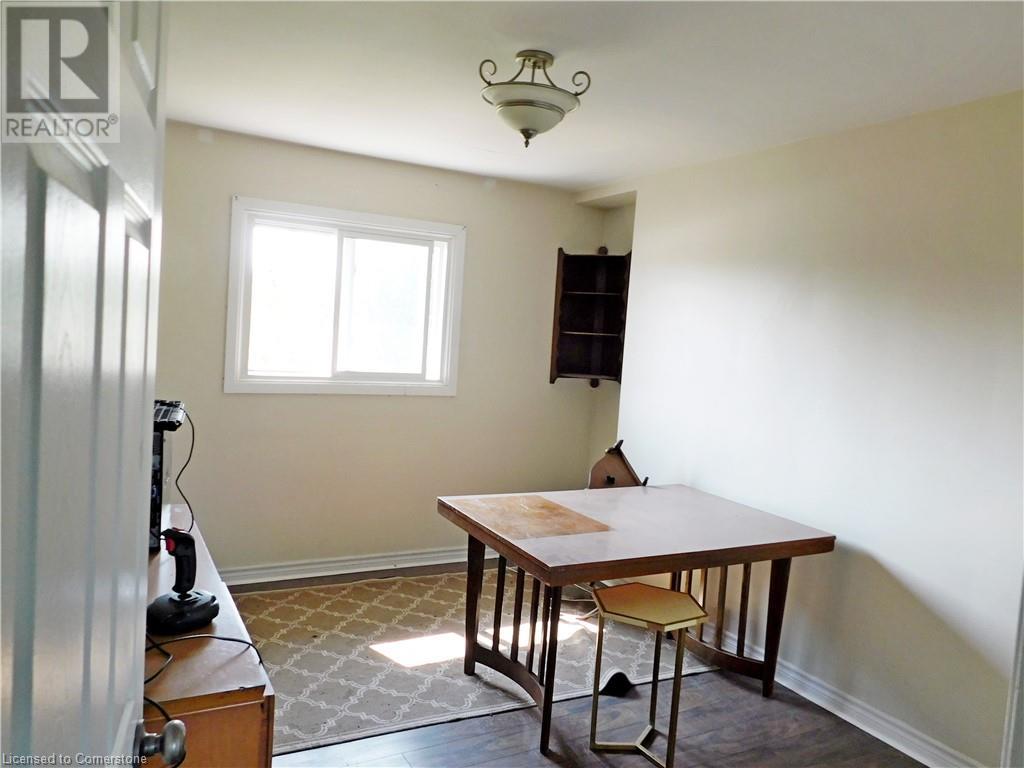 277 Rock Chapel Road Unit# C, Flamborough, Ontario L9H 5E2 - Photo 21 - XH4207092