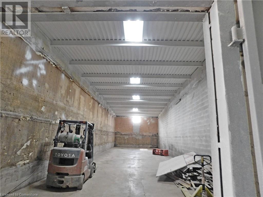 277 Rock Chapel Road Unit# C, Flamborough, Ontario L9H 5E2 - Photo 25 - XH4207092