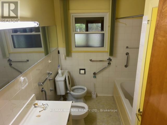 6378 Mountain Road, Niagara Falls, Ontario  L2E 6S4 - Photo 12 - X9364996