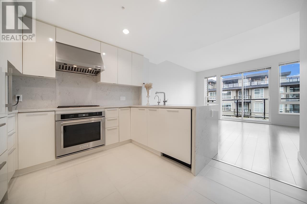 Listing Picture 2 of 17 : PH11 6033 GRAY AVENUE, Vancouver / 溫哥華 - 魯藝地產 Yvonne Lu Group - MLS Medallion Club Member