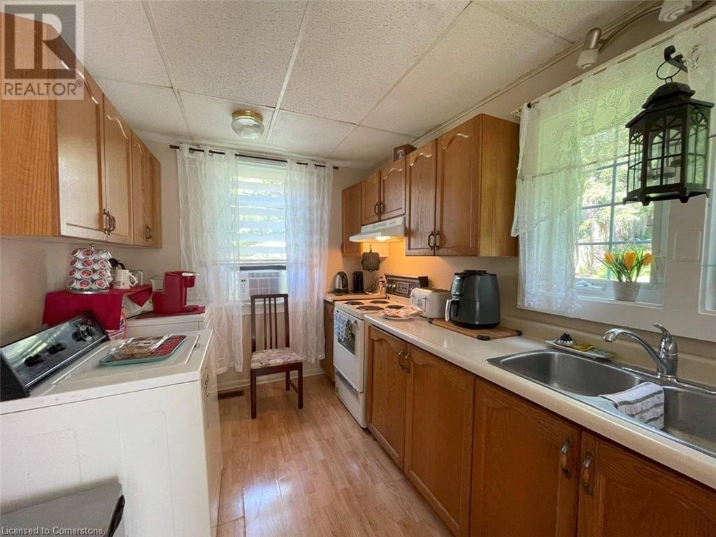 47 Hendry Street, Simcoe, Ontario N3Y 3M3 - Photo 11 - 40652541