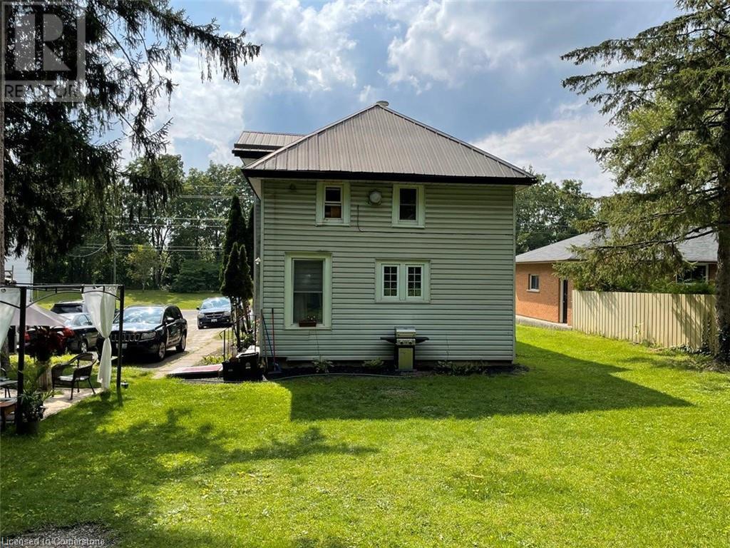 47 Hendry Street, Simcoe, Ontario N3Y 3M3 - Photo 2 - 40652541