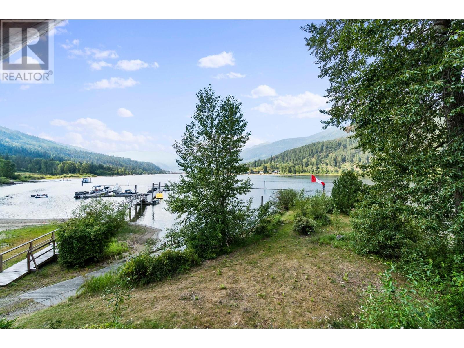 8758 Holding  Road Unit# 1, Adams Lake, British Columbia  V0E 1M0 - Photo 49 - 181149