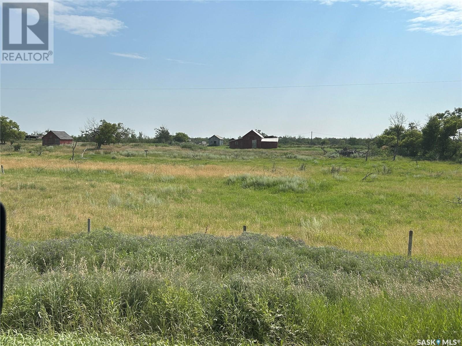 Taylor Acreage, Montmartre Rm No. 126, Saskatchewan  S0G 3M0 - Photo 1 - SK984816