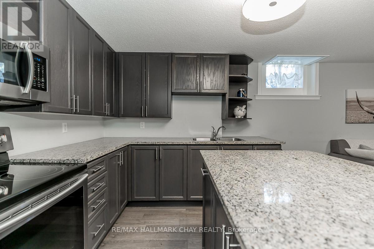 51 Cloverhill Crescent, Innisfil, Ontario  L0L 1L0 - Photo 32 - N9371440