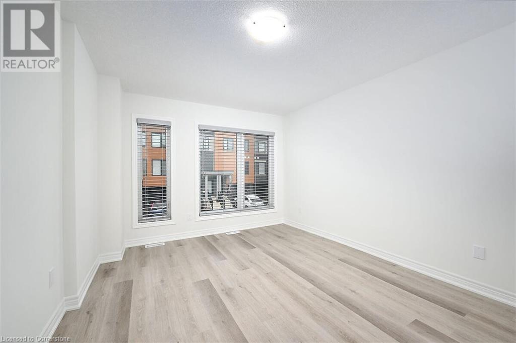 31 Radison Lane, Hamilton, Ontario L8H 0B5 - Photo 11 - 40654494