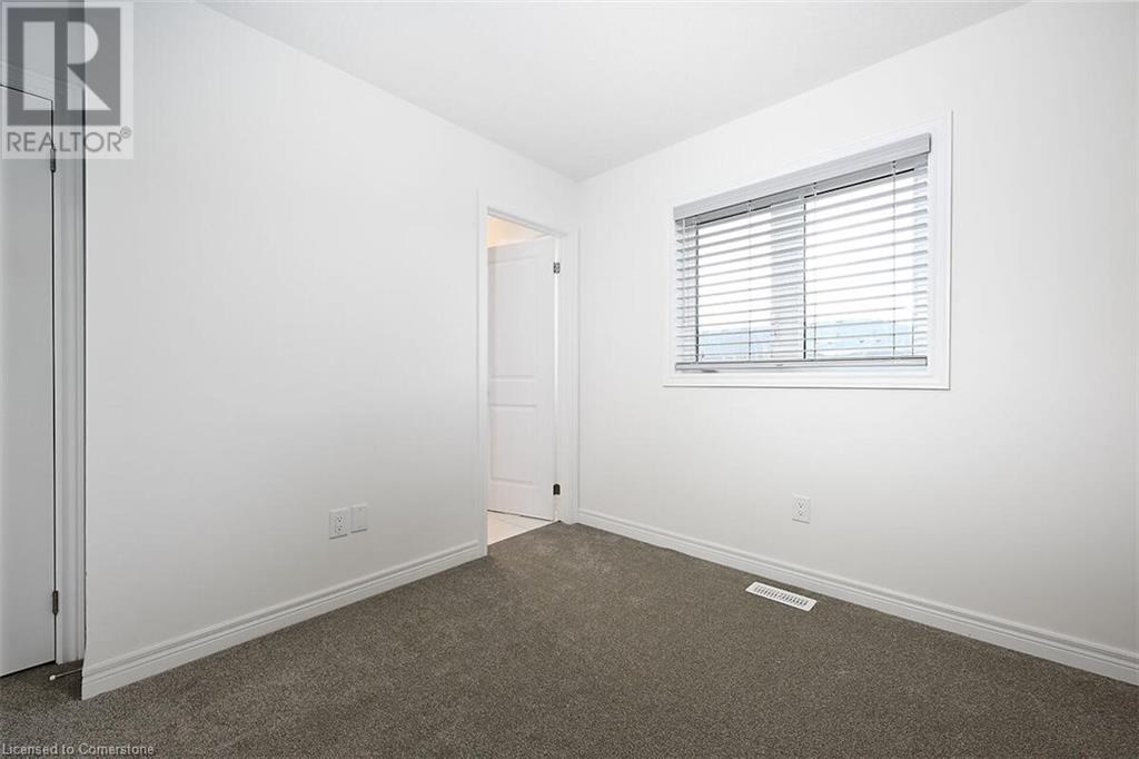 31 Radison Lane, Hamilton, Ontario L8H 0B5 - Photo 18 - 40654494