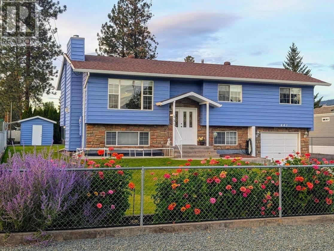 441 BAILEY AVE, merritt, British Columbia