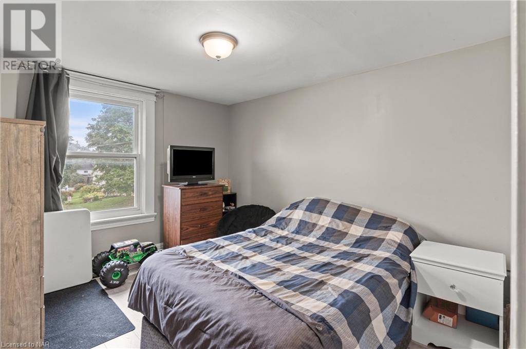 1 Welland Street N, Thorold, Ontario  L2V 2B8 - Photo 22 - 40649111