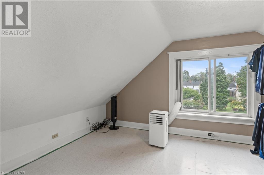 1 Welland Street N, Thorold, Ontario  L2V 2B8 - Photo 27 - 40649111