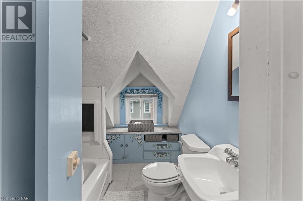 1 Welland Street N, Thorold, Ontario  L2V 2B8 - Photo 29 - 40649111