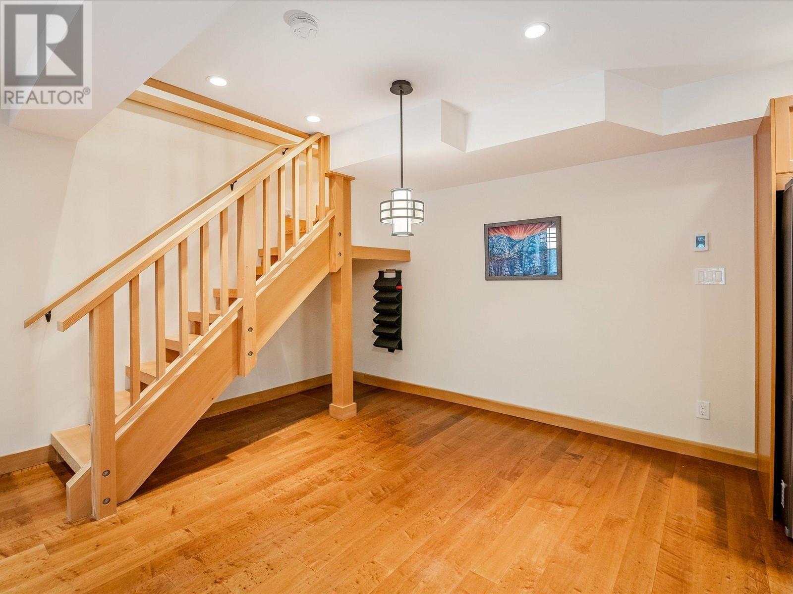 11 2556 Snowridge Crescent, Whistler, British Columbia  V8E 0A6 - Photo 11 - R2930504