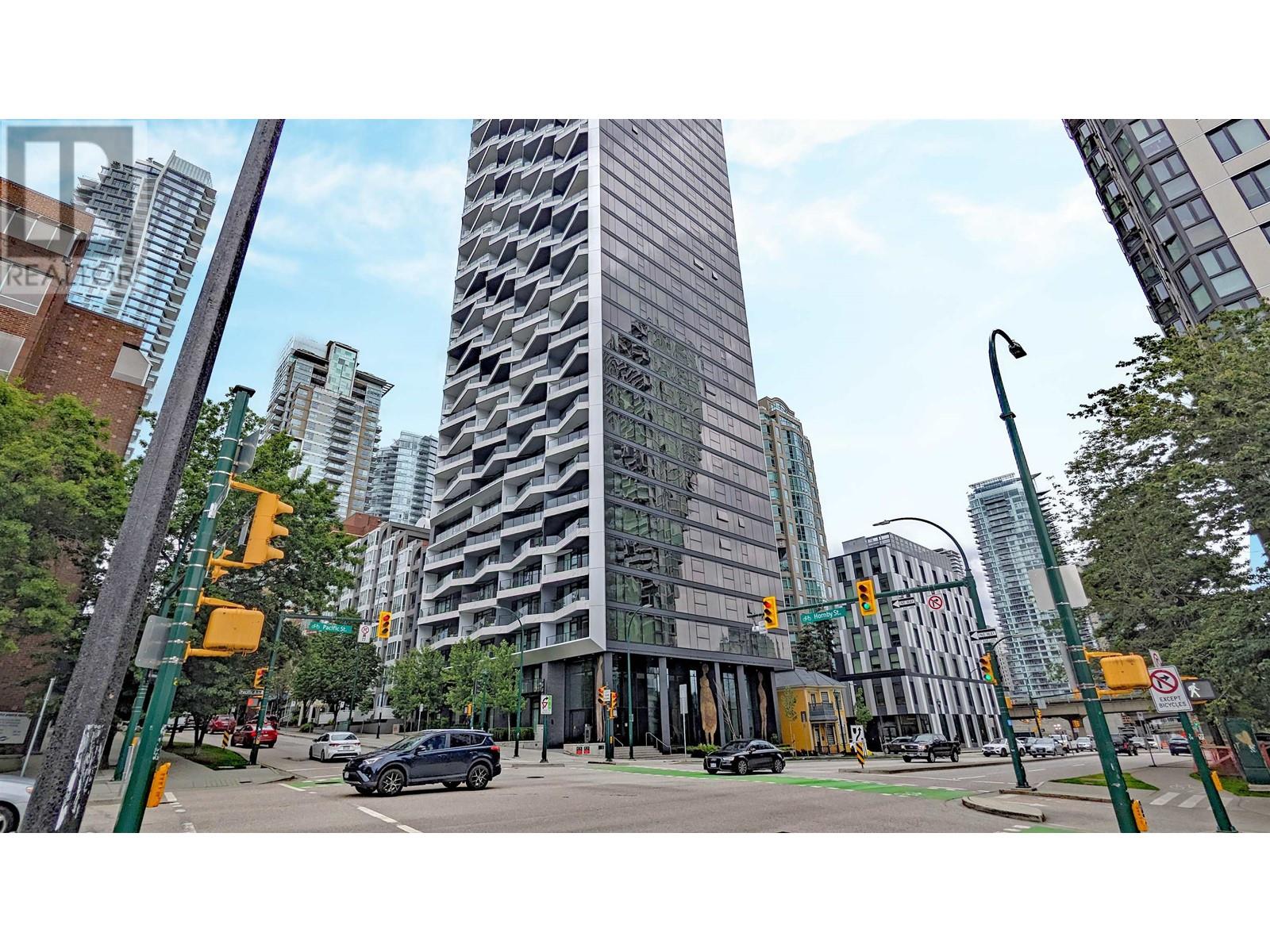 1605 889 Pacific Street, Vancouver, British Columbia  V6Z 1C3 - Photo 2 - R2930518