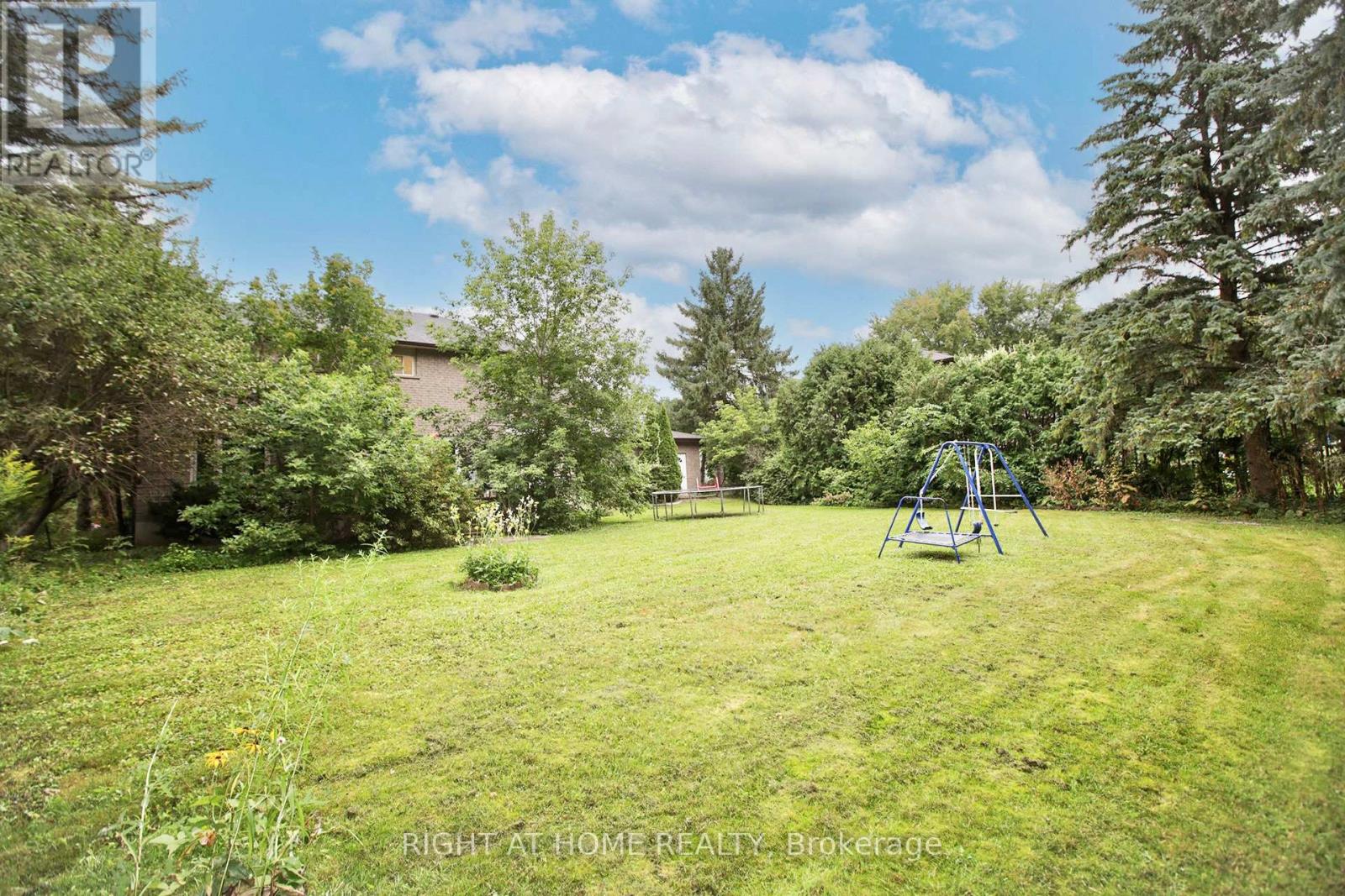 42 William Street S, East Gwillimbury (Sharon), Ontario  L0G 1V0 - Photo 38 - N9371652