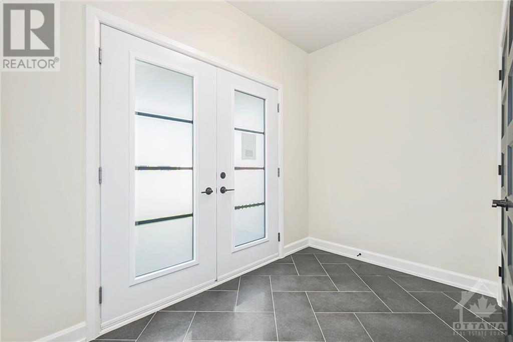 1035 Chablis Crescent, Russell, Ontario  K0A 1W0 - Photo 2 - X9521990