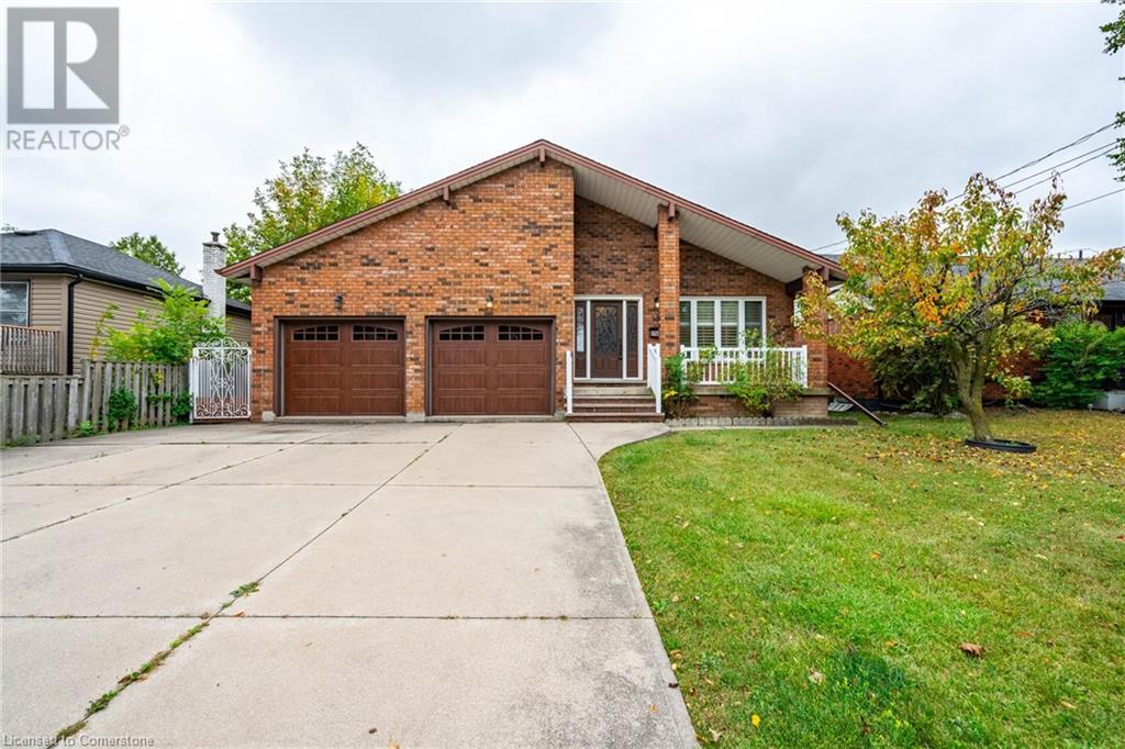 10 DOROTHY Street, hamilton, Ontario