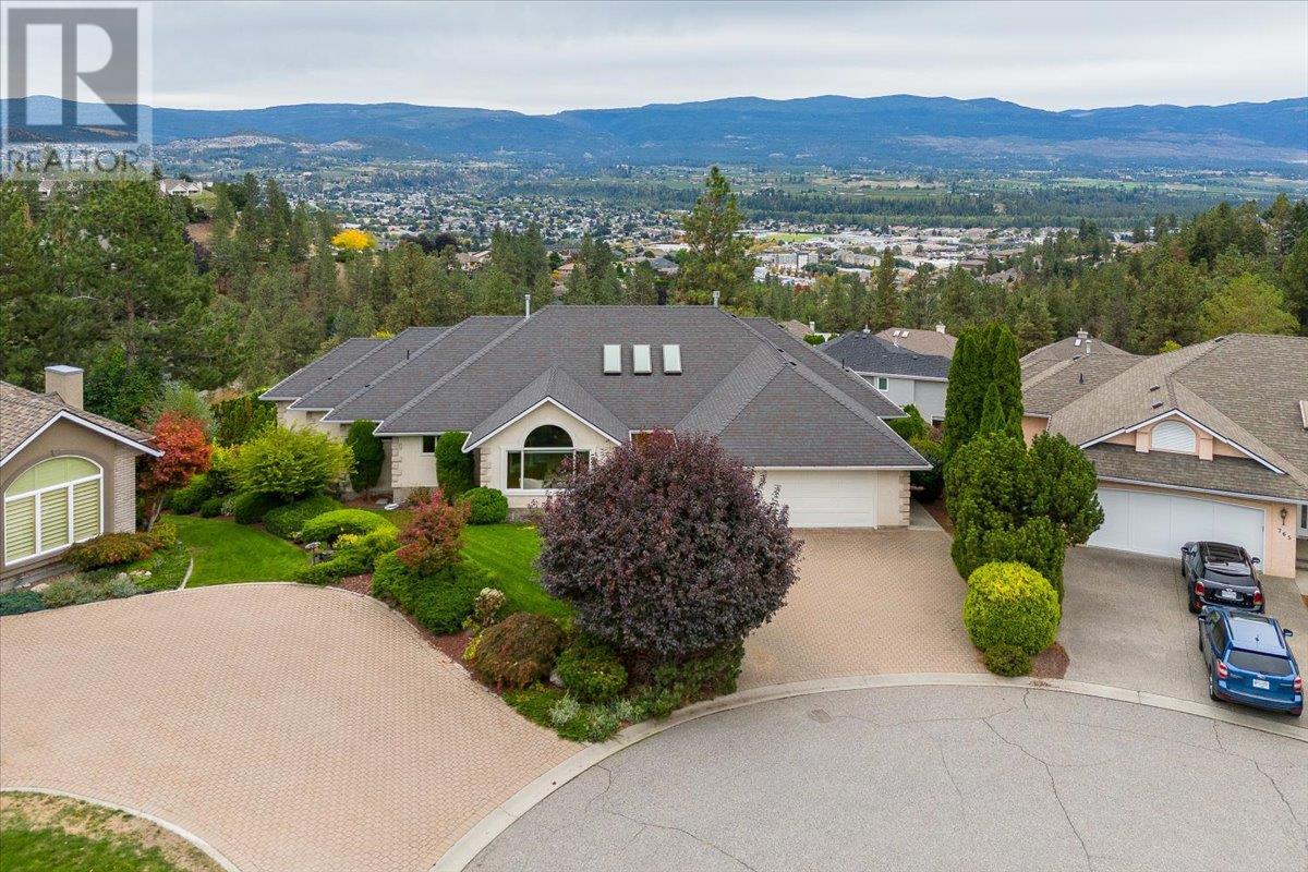 761 Siwash Court Kelowna