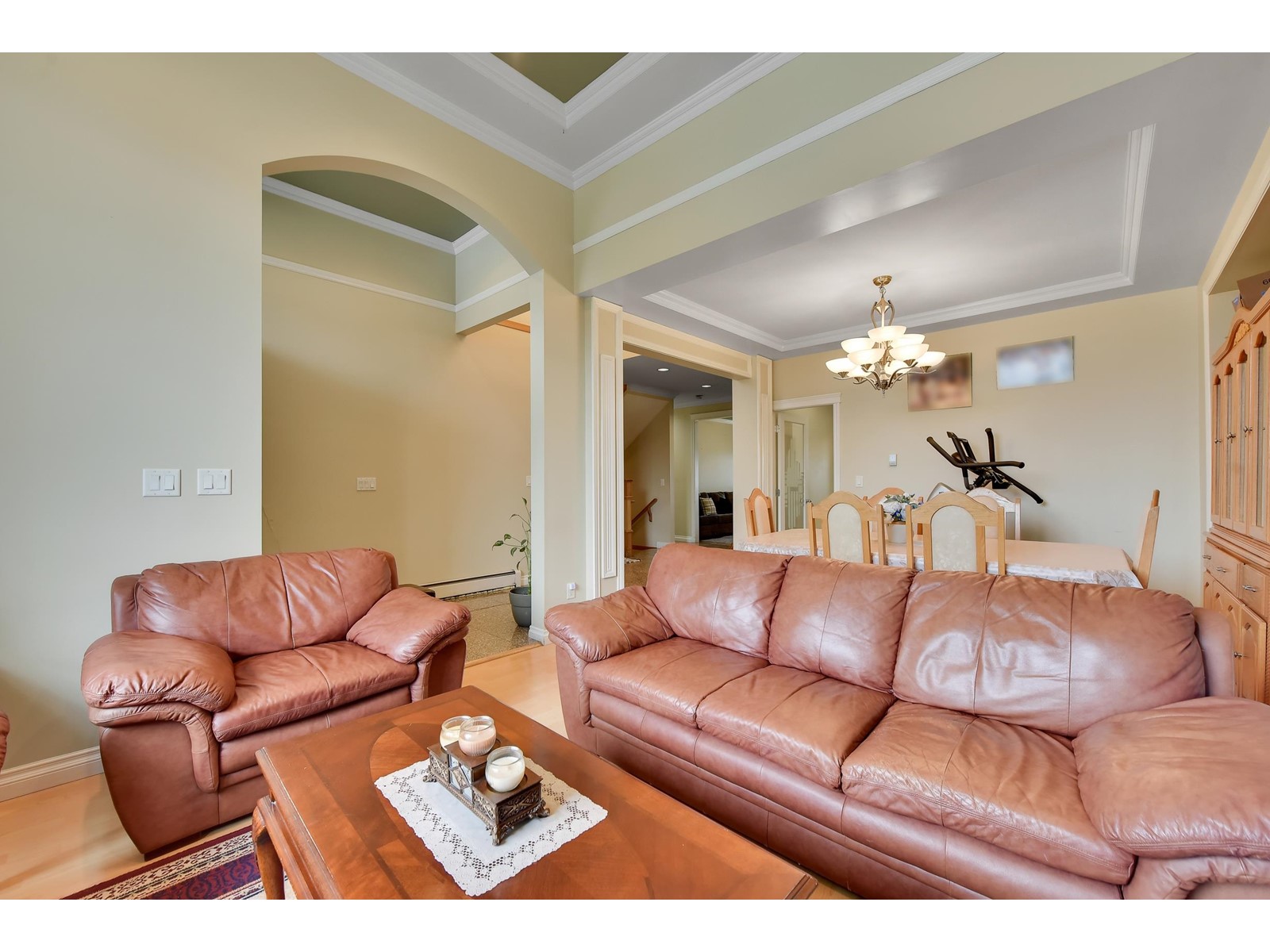 Property at 12476 74 AVENUE image 4