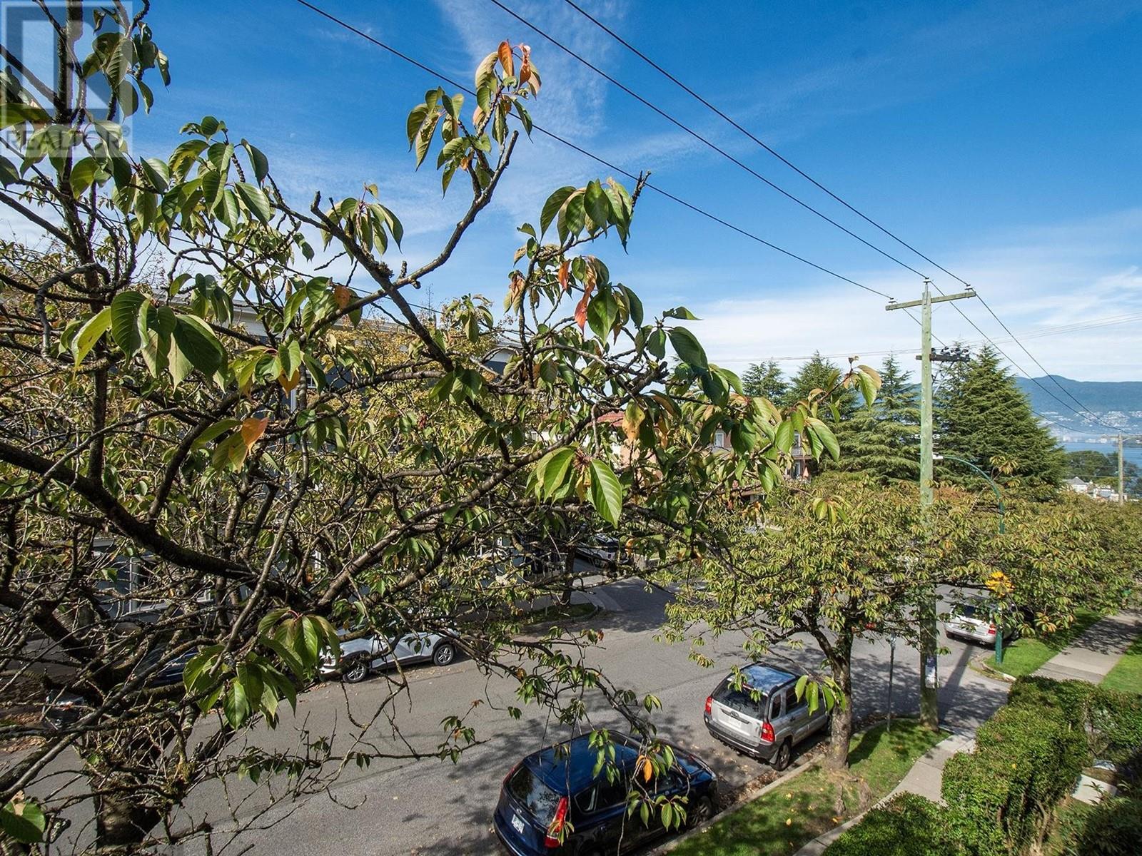 18 1870 Yew Street, Vancouver, British Columbia  V6K 3G2 - Photo 6 - R2930008