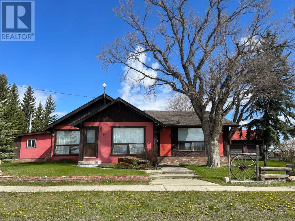 75 Center Street, Glenwood, Alberta  T0K 2R0 - Photo 1 - A2168940