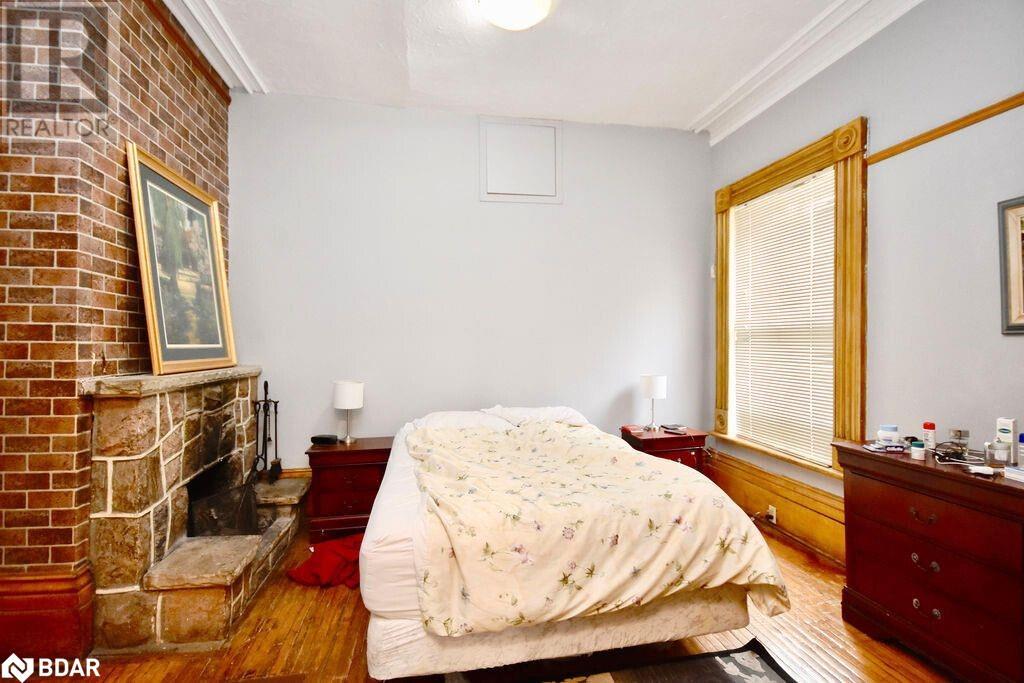 102 Peel Street, Barrie, Ontario  L4M 3L4 - Photo 9 - 40654513