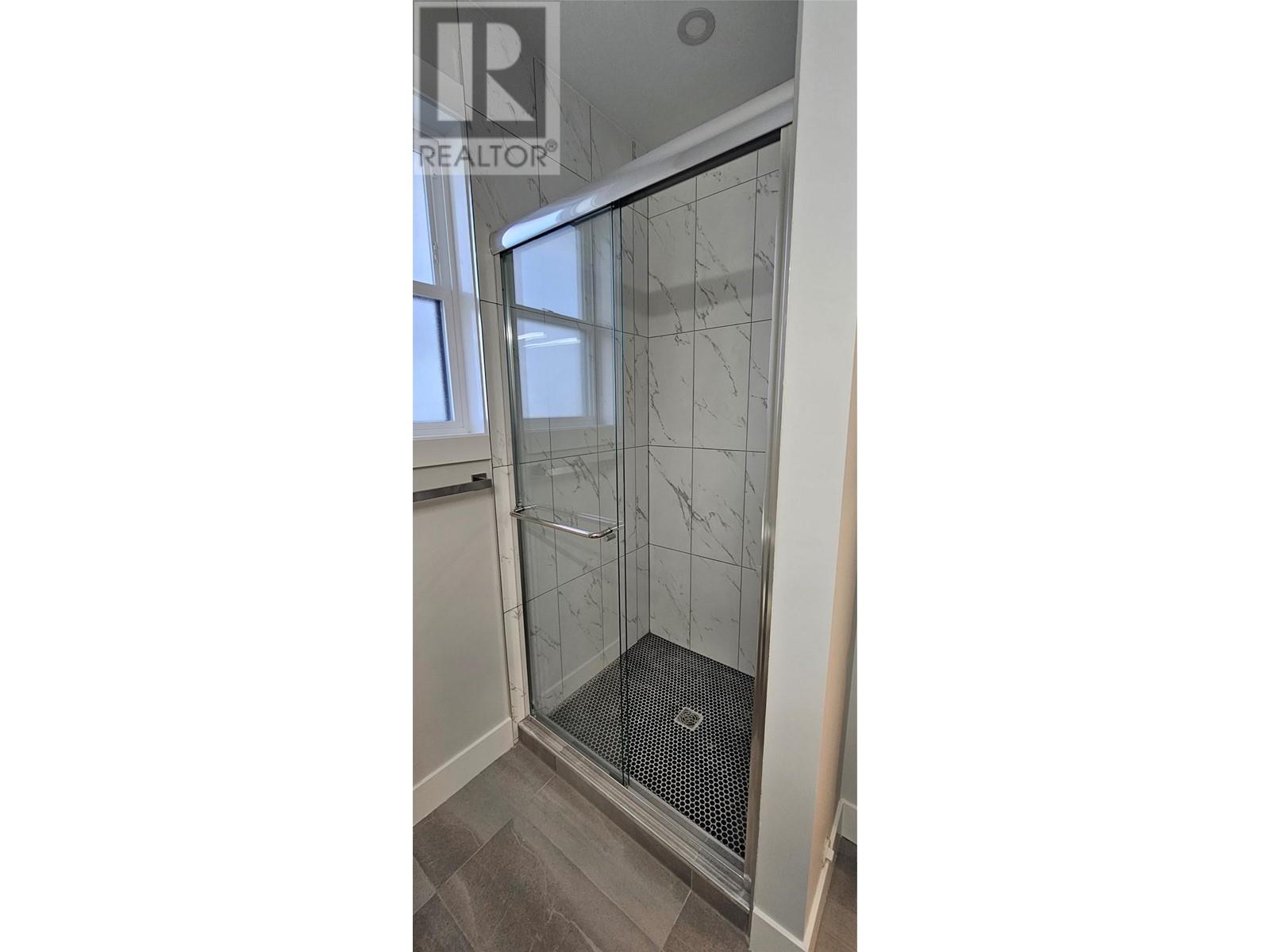 125 Calgary Avenue Unit# 103 Penticton