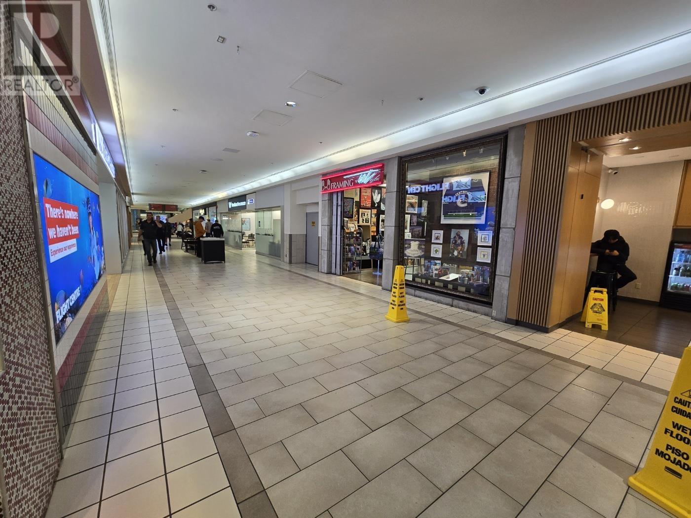 1205 2929 Barnet Highway, Coquitlam, British Columbia V3B 5R5 - Photo 10 - C8063289