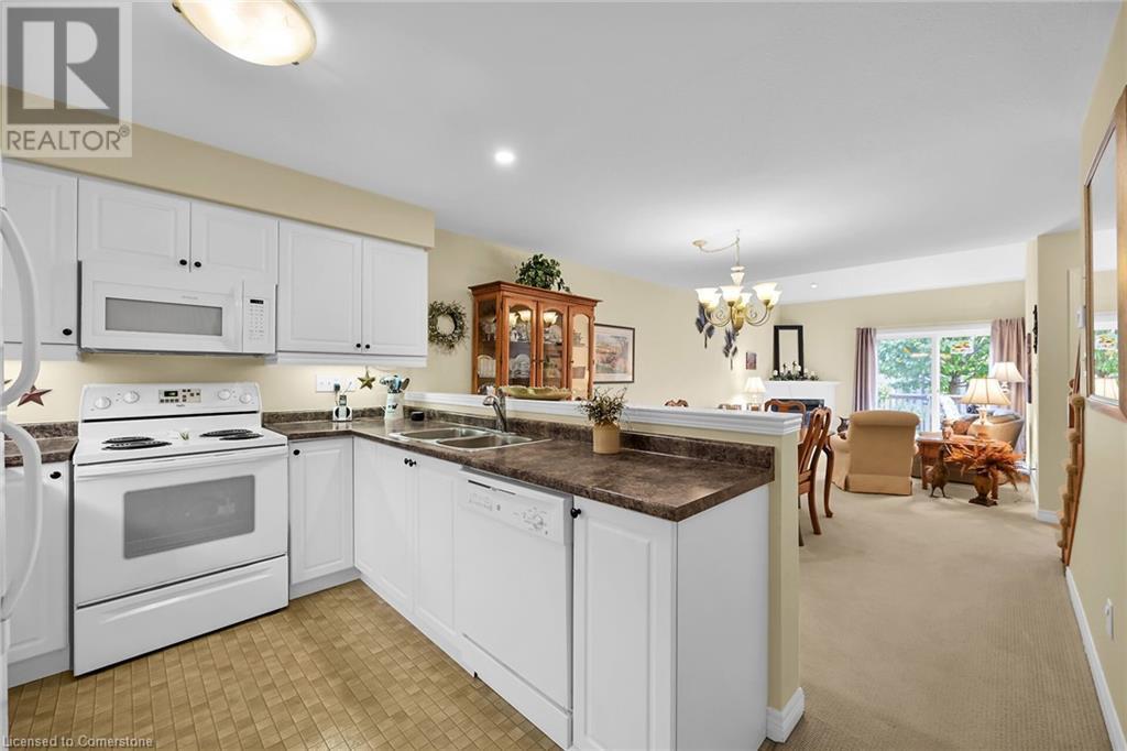 69 Mapleleaf Trail, Glanbrook, Ontario  L9B 0A3 - Photo 8 - 40654543