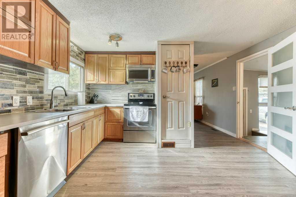 859 Brentwood Crescent, Strathmore, Alberta  T1P 1E5 - Photo 7 - A2169250