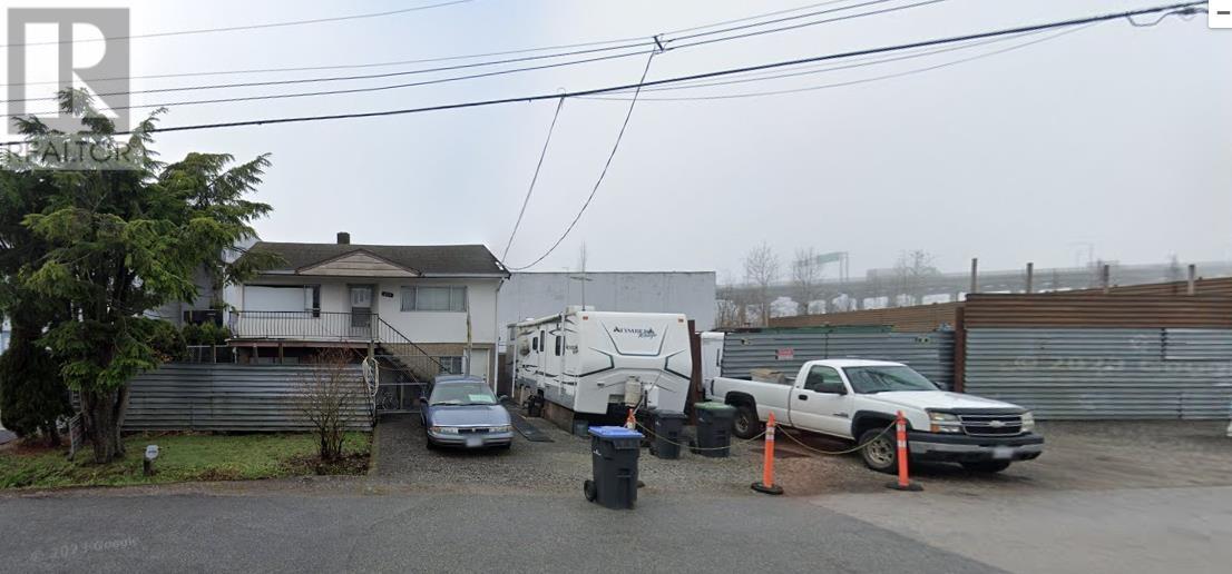 Property at 414 BOYNE STREET image