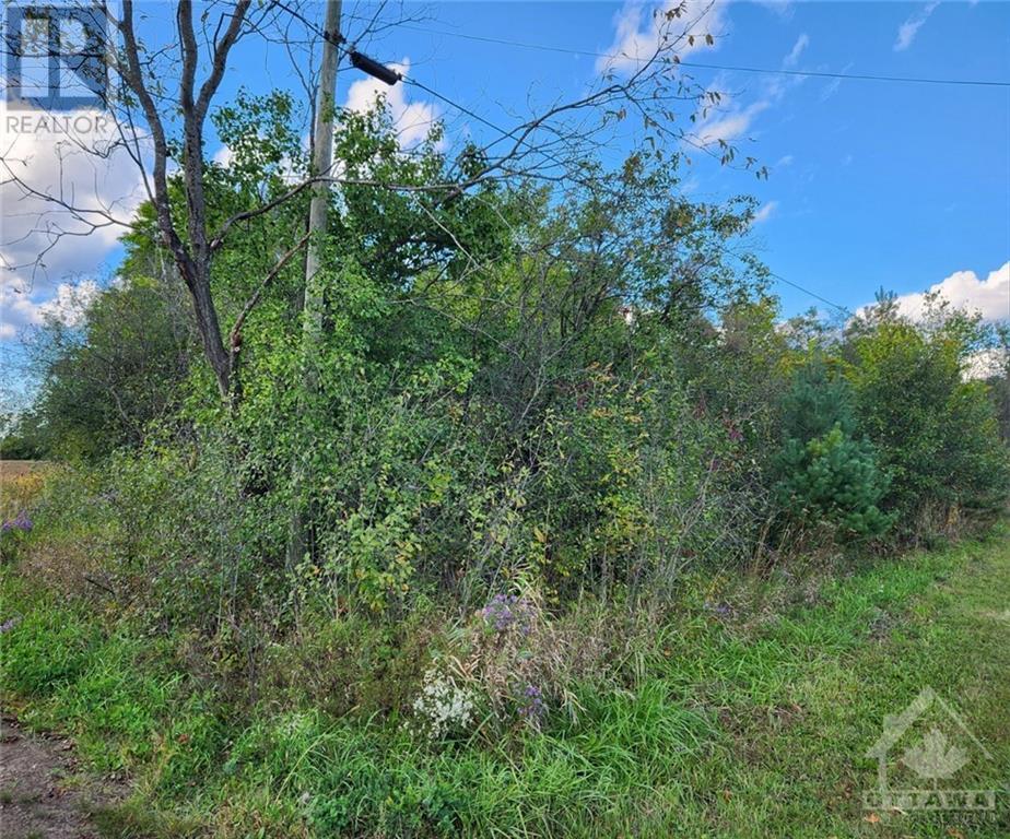 Pl3c8 Jig Street, North Grenville, Ontario  K0G 1S0 - Photo 2 - X9520856
