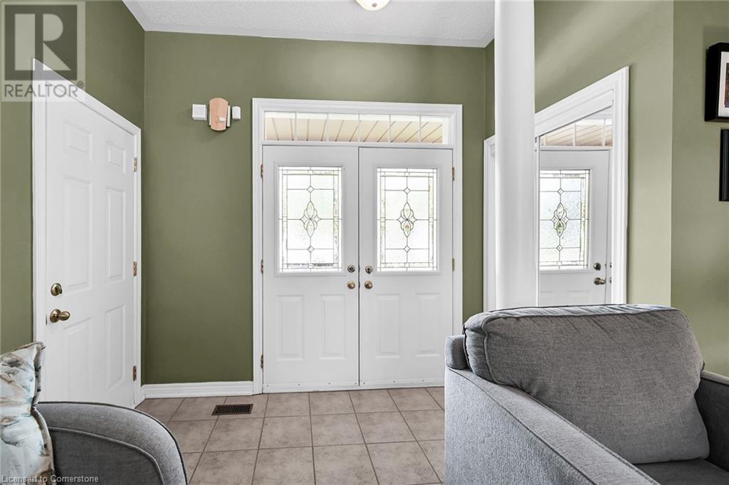 28 Titan Drive, Stoney Creek, Ontario  L8E 6A1 - Photo 6 - 40654583