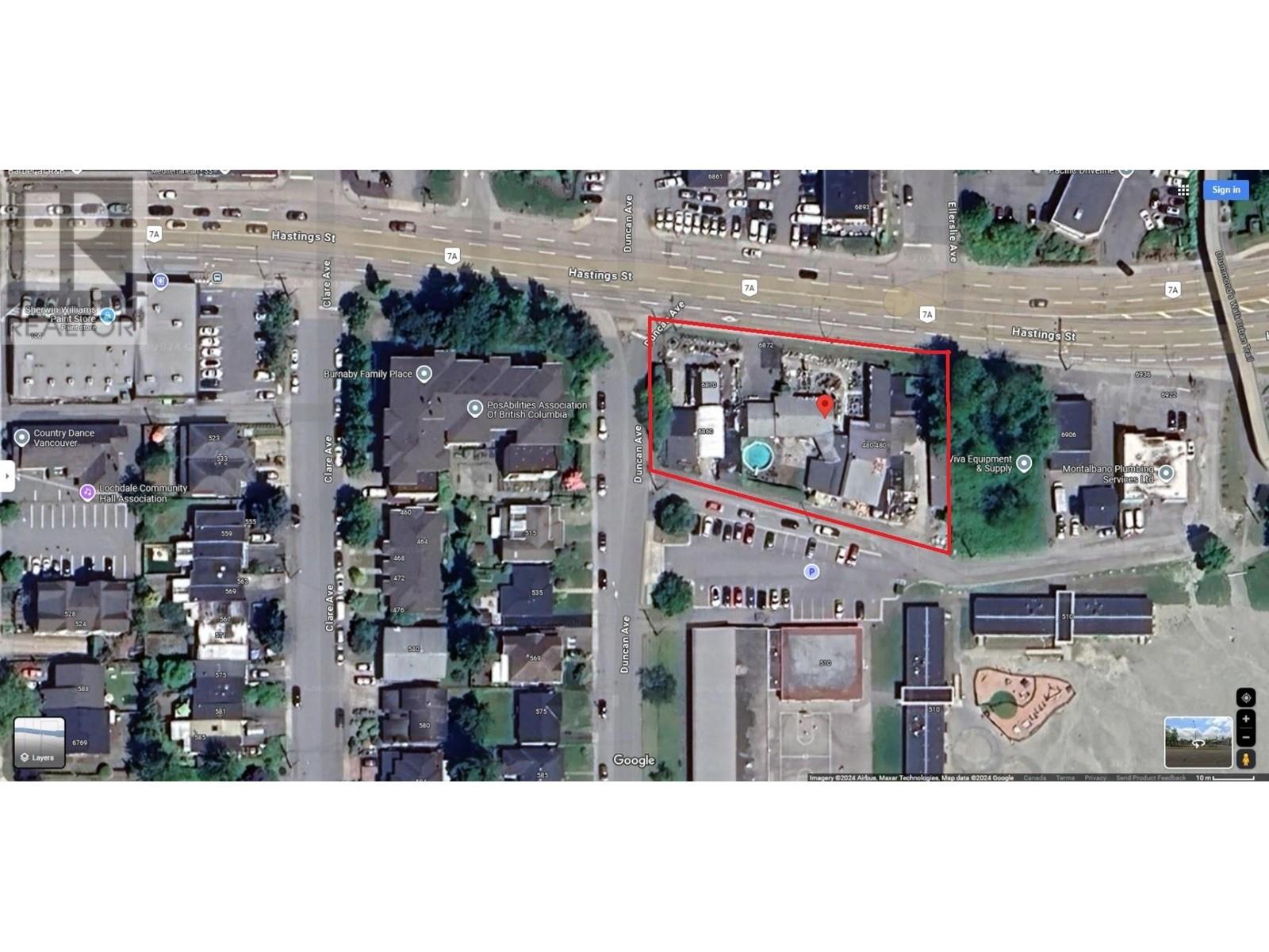 Listing Picture 2 of 3 : 6886 HASTINGS STREET, Burnaby / 本拿比 - 魯藝地產 Yvonne Lu Group - MLS Medallion Club Member