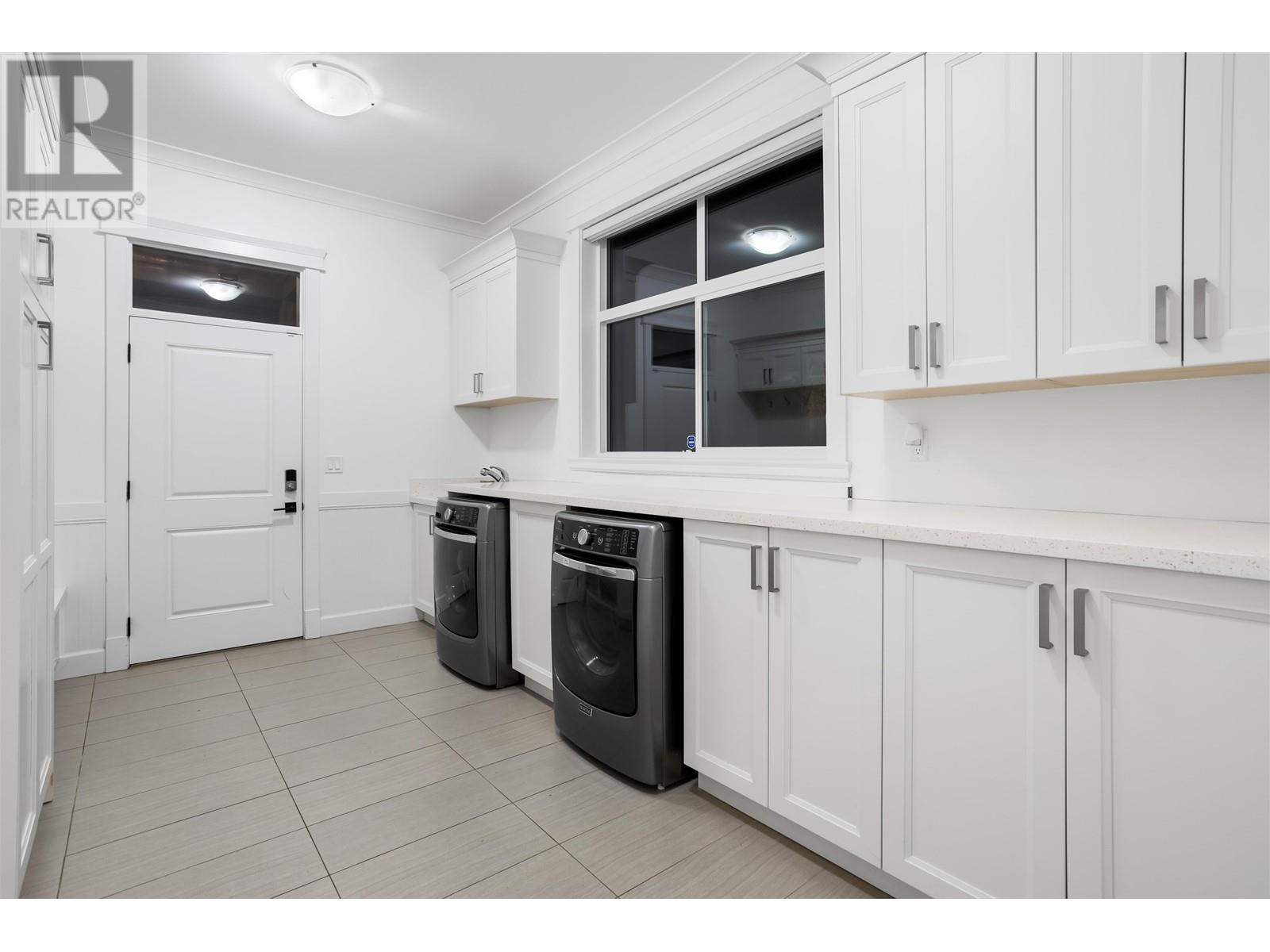8 12530 241 Street, Maple Ridge, British Columbia V4R 2V8 - Photo 31 - R2912904
