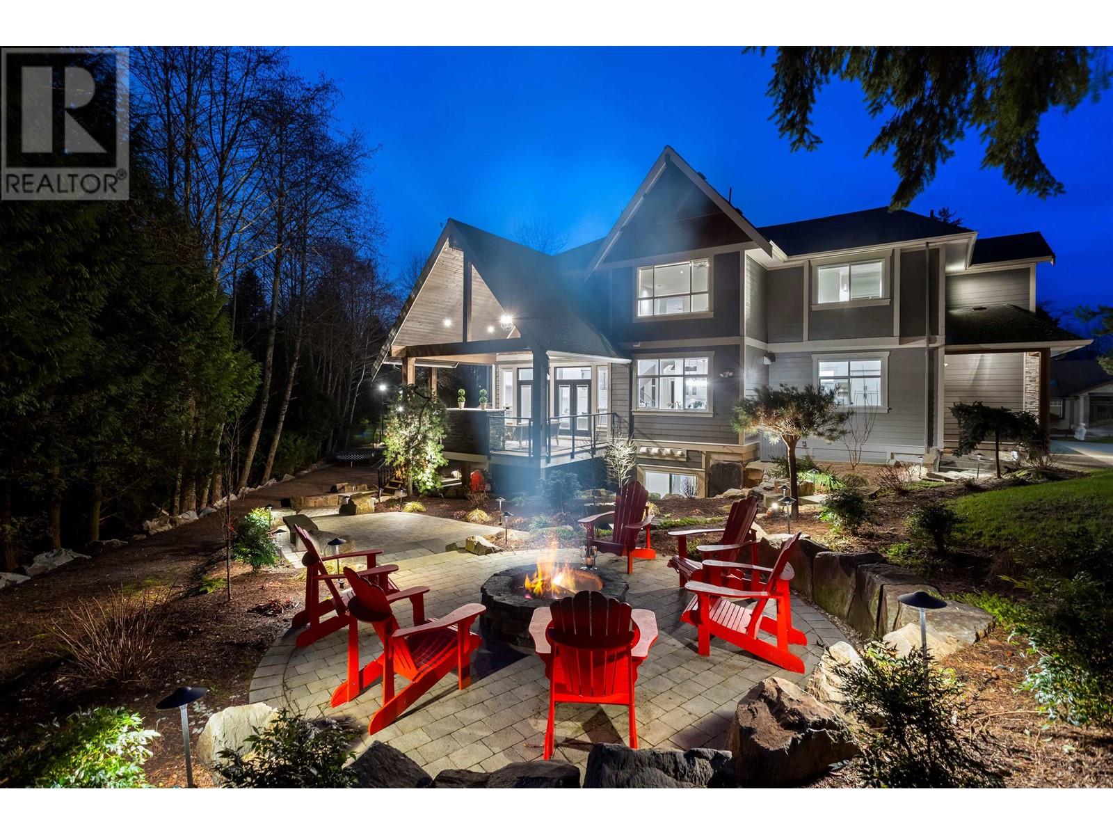 8 12530 241 Street, Maple Ridge, British Columbia V4R 2V8 - Photo 1 - R2912904