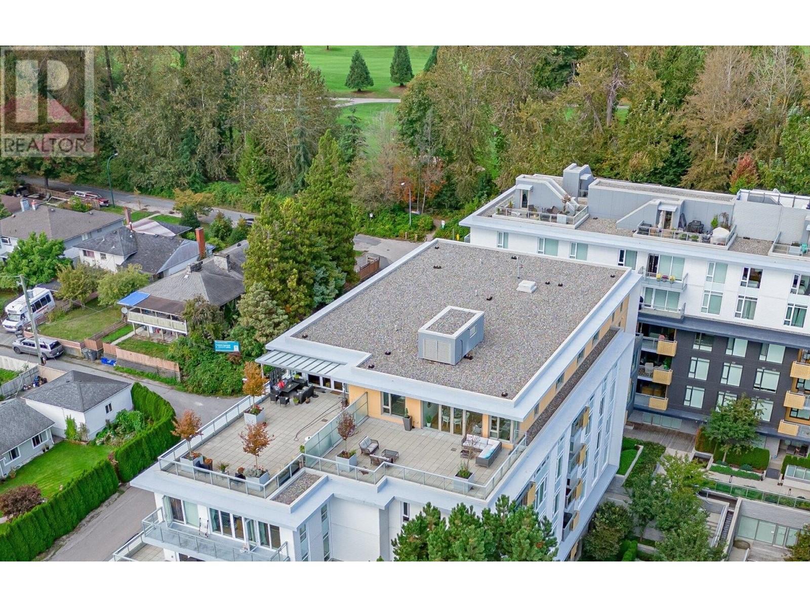 703 389 W 59th Avenue, Vancouver, British Columbia V6P 6G5 - Photo 1 - R2930105