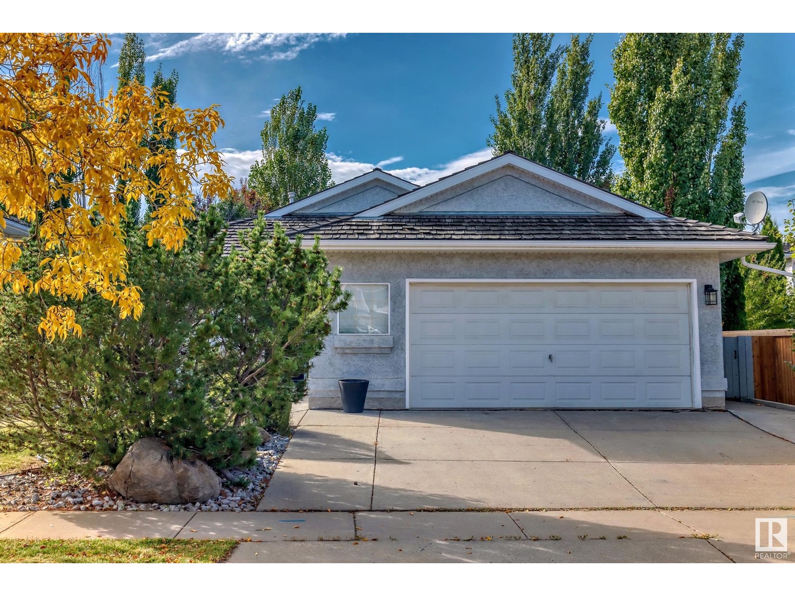 258 NOTTINGHAM BV, Sherwood Park, Alberta